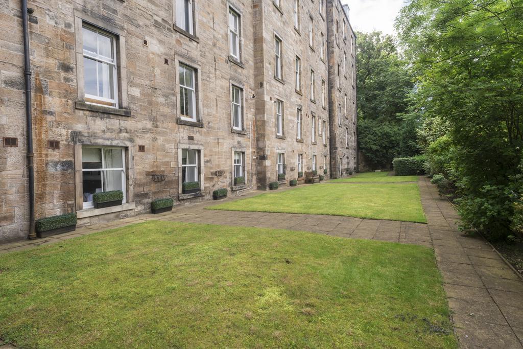 Fountain Court Apartments - Royal Garden Édimbourg Extérieur photo
