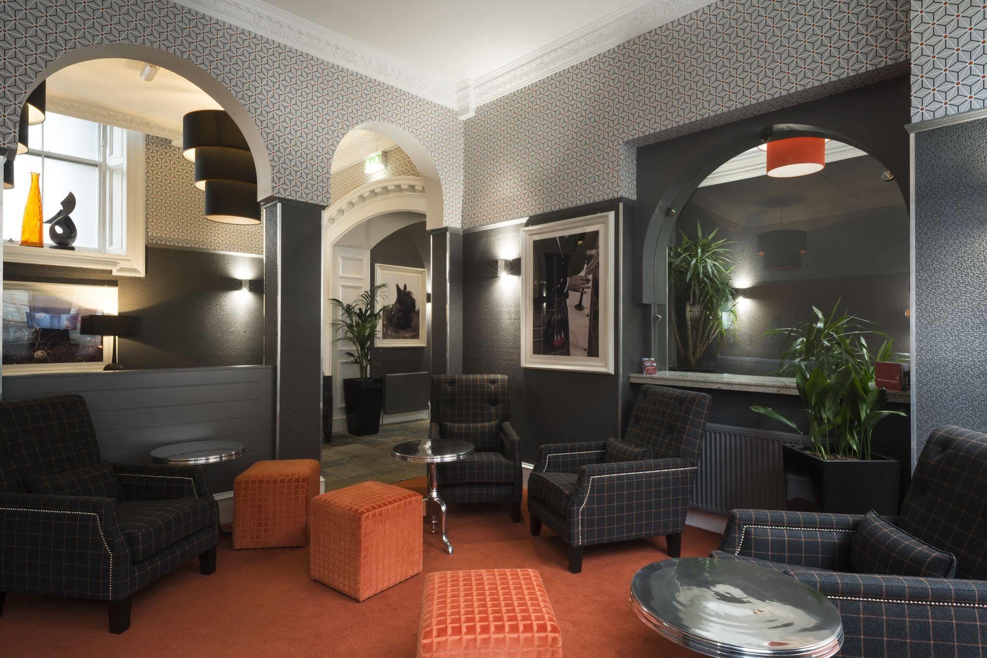 Fountain Court Apartments - Royal Garden Édimbourg Extérieur photo